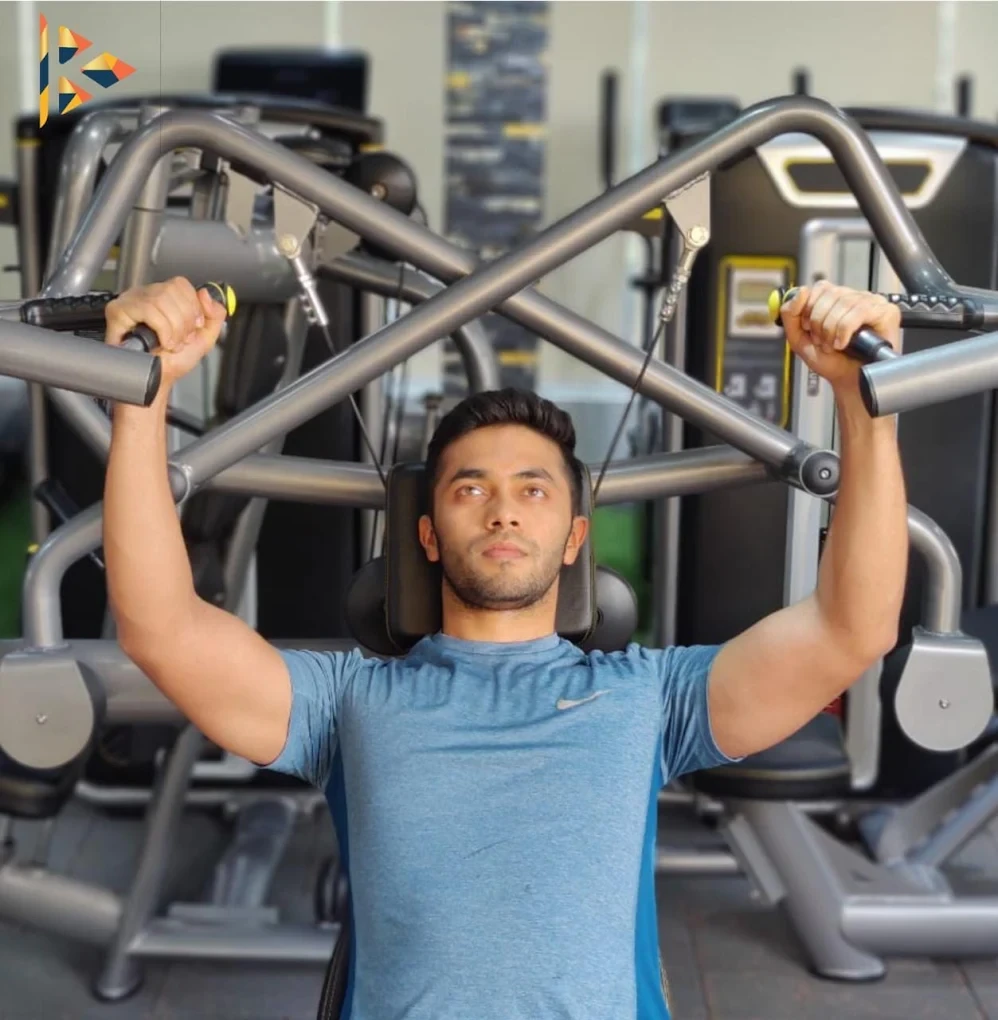 Strength training on machines at Kalya Fitness World